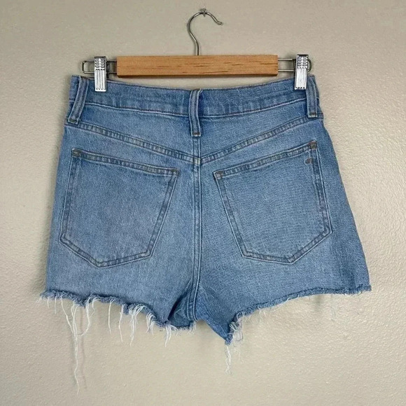 Madewell The Perfect Jean Short Distressed Shorts Light Wash Size 27 - Picture 6 of 6